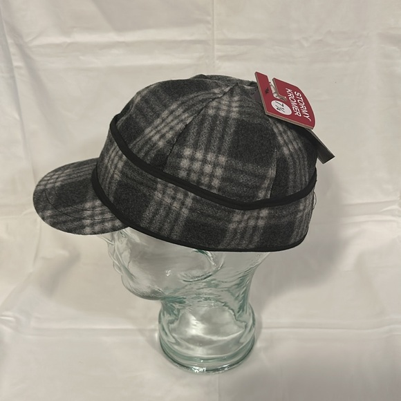 Stormy Kromer The Button Up Wool Blend Cap Charcoal/White Tartan Sz 7 1/4 NWT - Picture 2 of 4